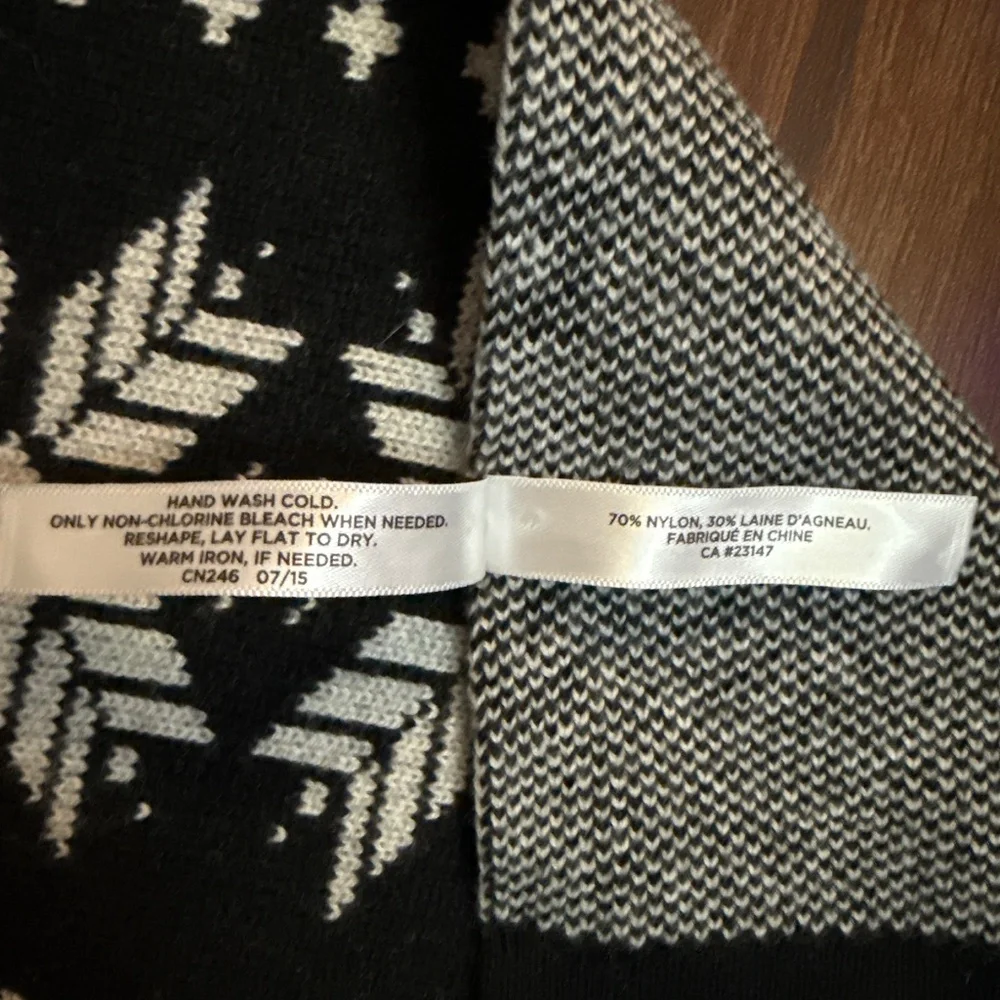 TALBOTS Lambswool Blend Holiday Scarf
